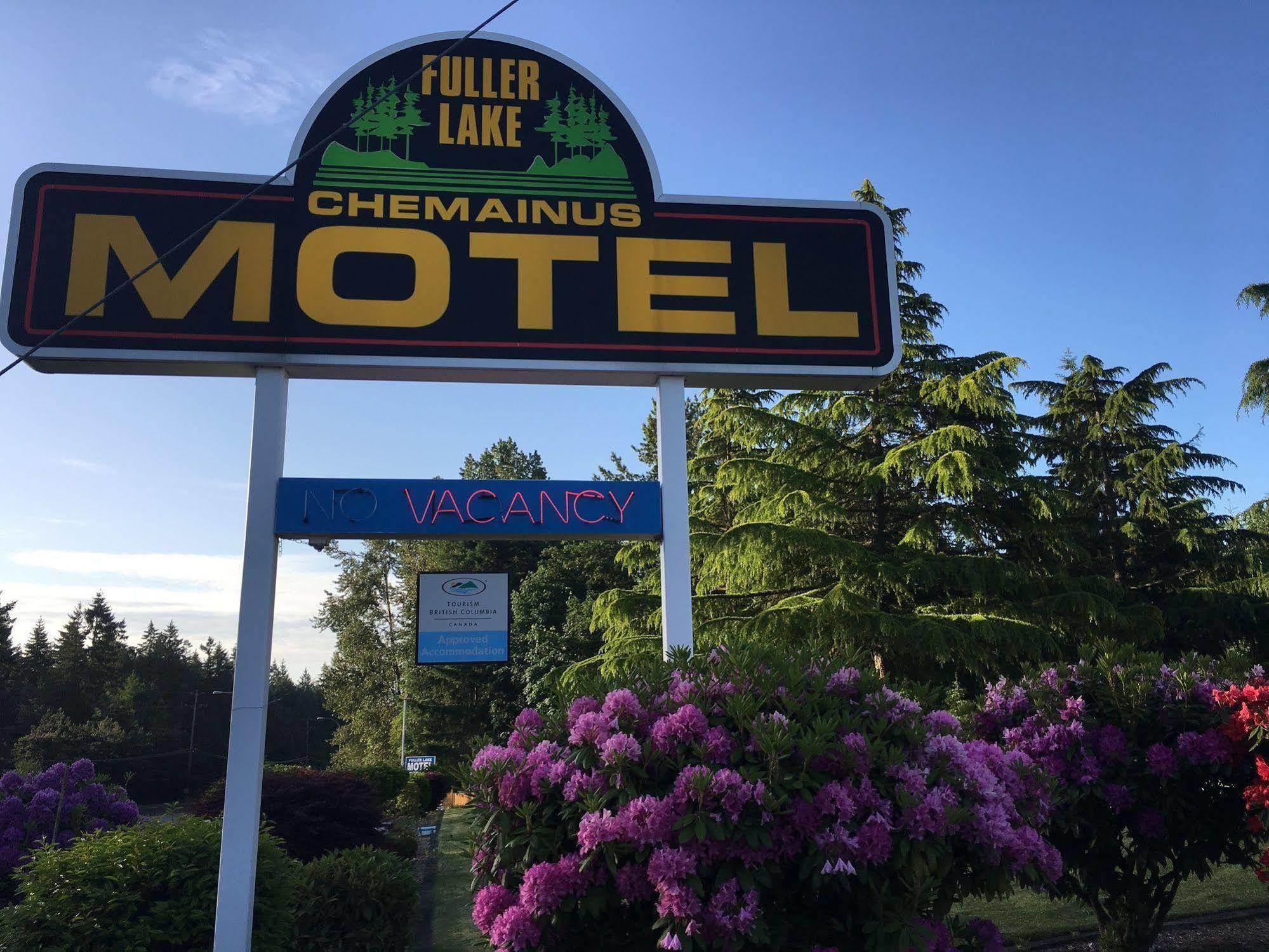 Fuller Lake Chemainus Motel Exteriör bild