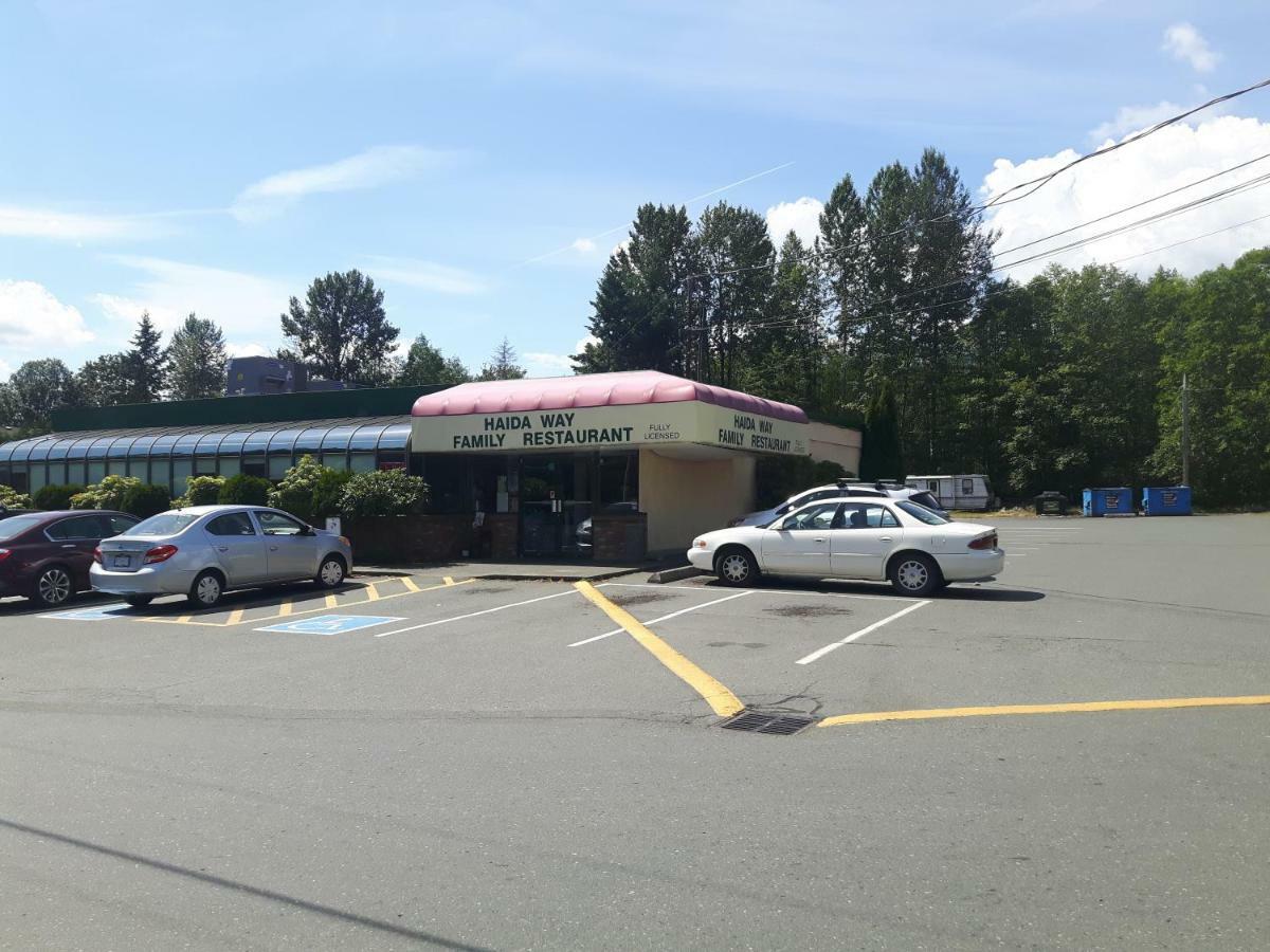 Fuller Lake Chemainus Motel Exteriör bild